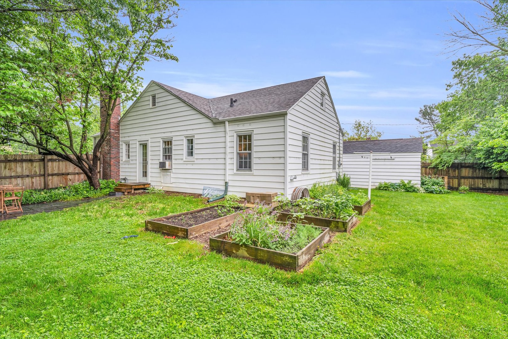 601 South Russell Street Champaign, IL 61821 - Photo 27 of 37 Gallery Image 27