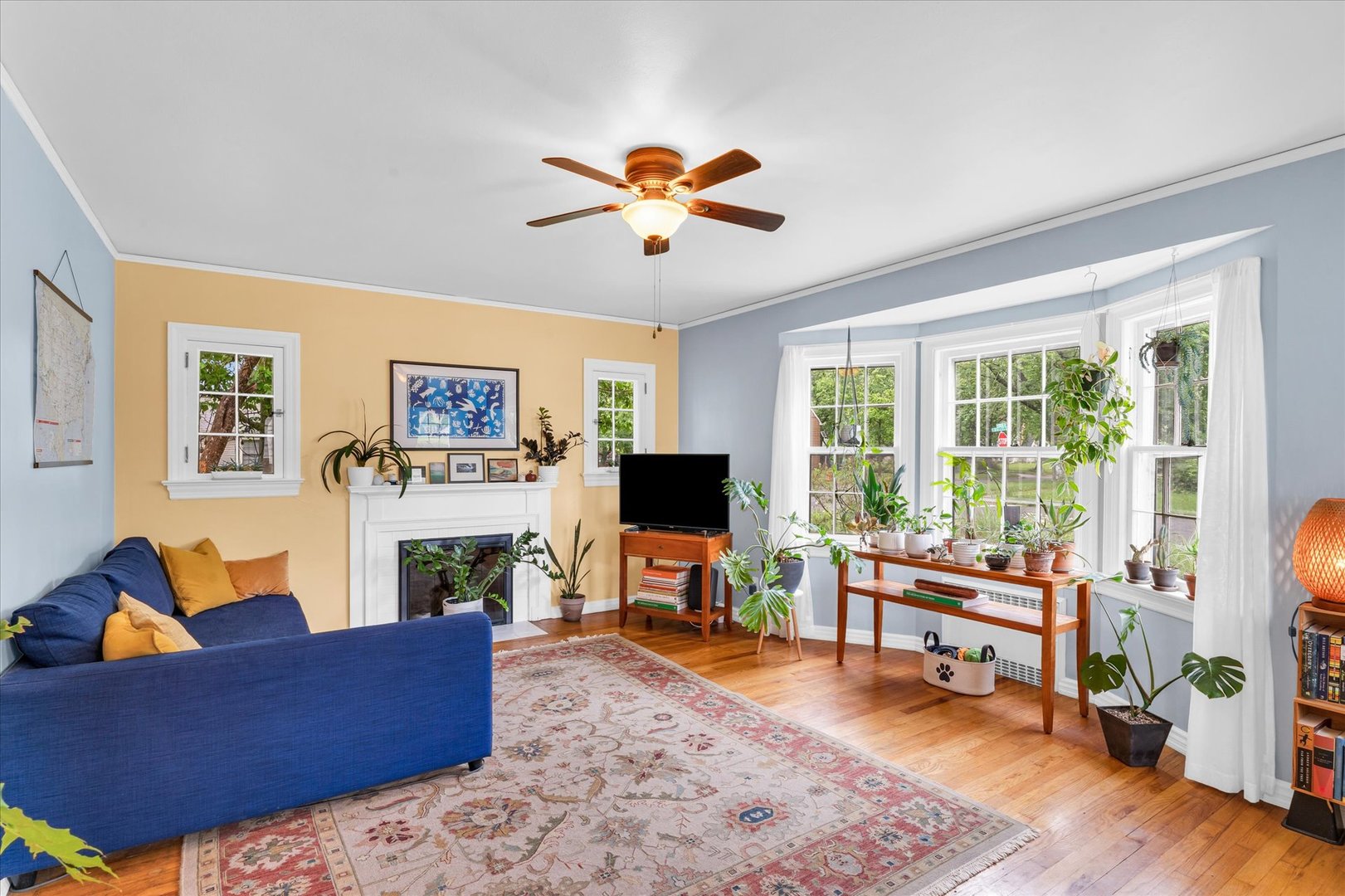 601 South Russell Street Champaign, IL 61821 - Photo 7 of 37 Gallery Image 7