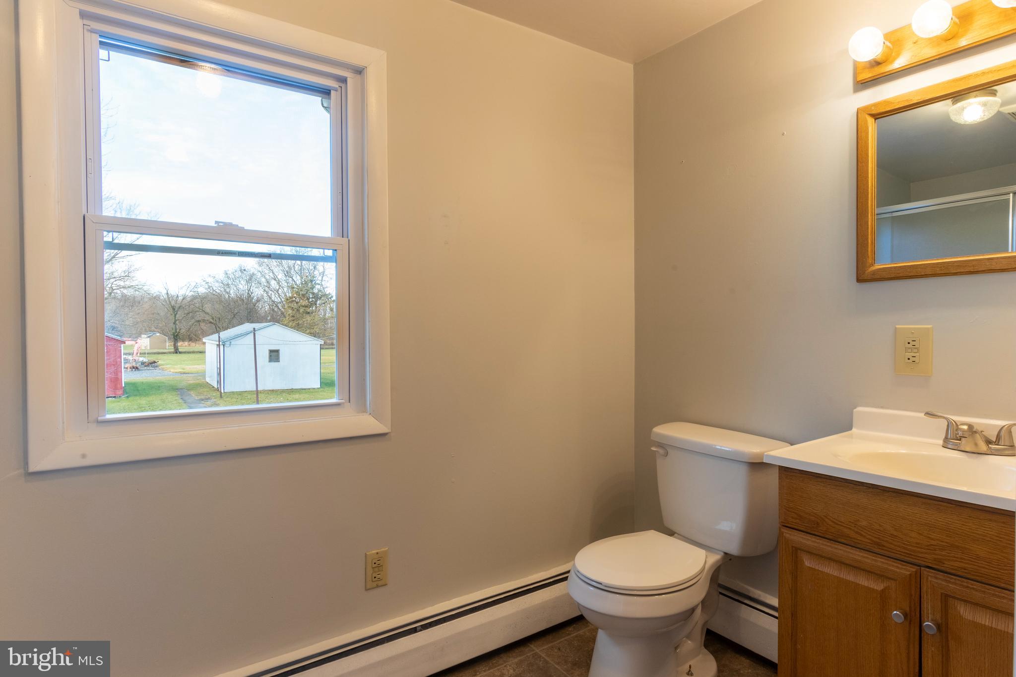 49 Palmyra Road Palmyra, PA 17078 - Photo 18 of 36 First Floor Full Bathroom