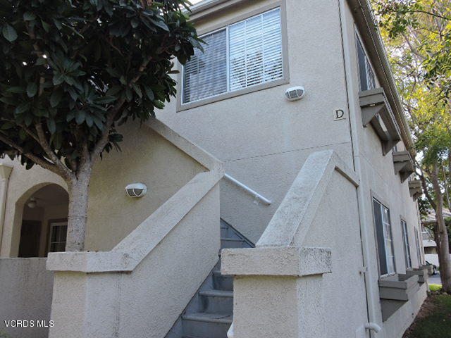 1175 Fitzgerald Road, Unit D Simi Valley, CA 93065 - Photo 3 of 14 entry
