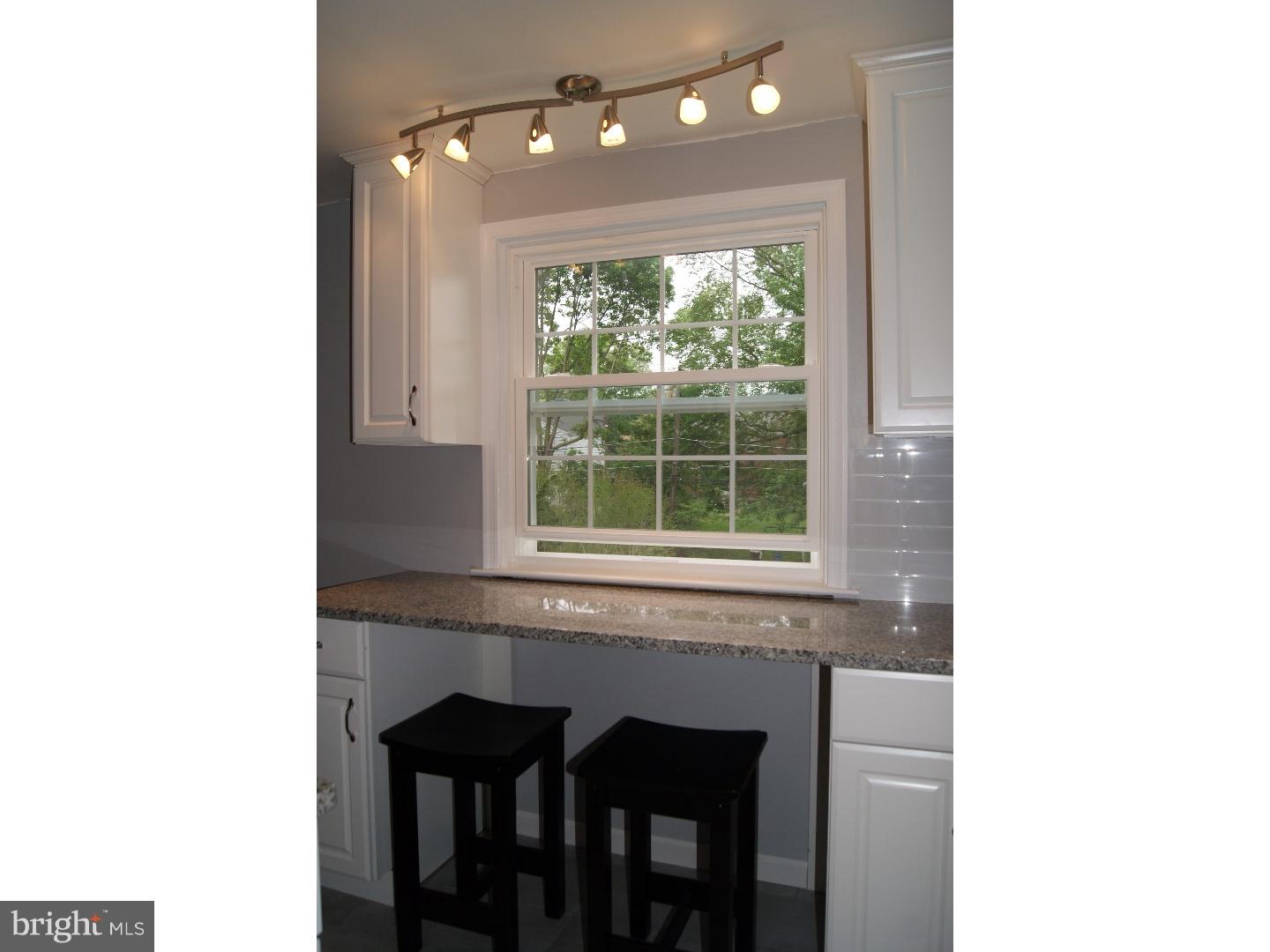 427 Pembroke Road Havertown, PA 19083 - Photo 10 of 24 Kitchen