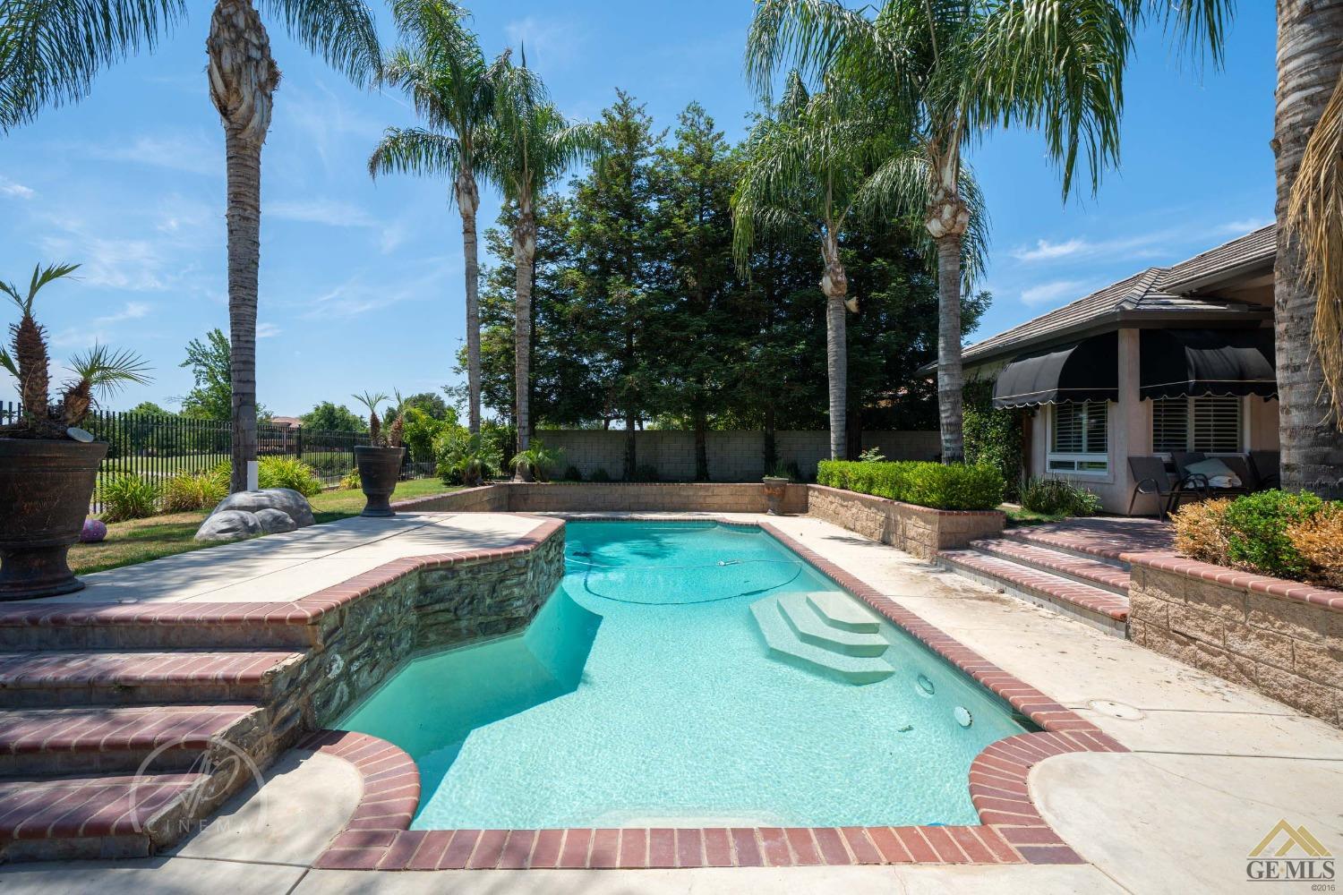 Undisclosed Address Bakersfield, CA 93311 - Photo 30 of 33 a view of a backyard