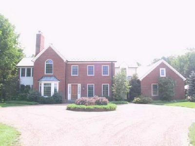 1091 Locust Corner Road Cincinnati, OH 45245 - Photo 1 of 1 Gallery Image 1