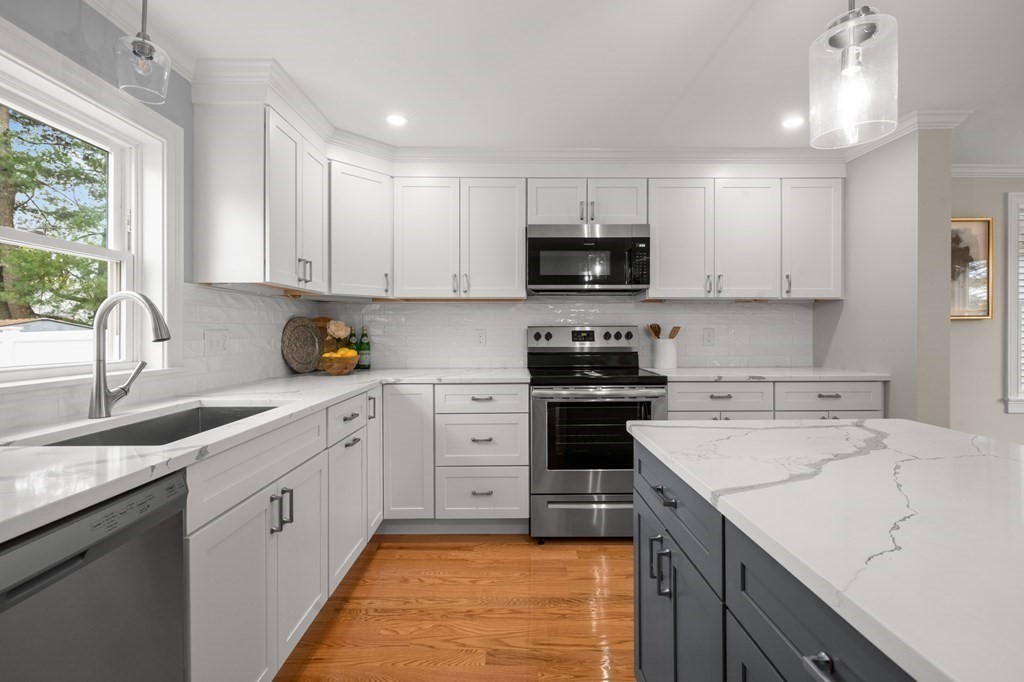 2 Allston Road North Reading, MA 01864 - Photo 8 of 33 Gallery Image 8