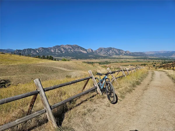 $849,000 | 443 Blackfoot Street, Superior, CO 80027