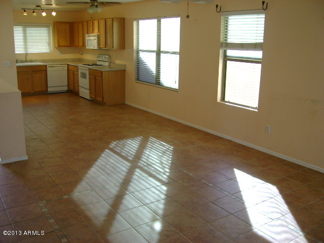 3275 South Bowman Road Apache Junction, AZ 85119 - Photo 4 of 9 DSC01476