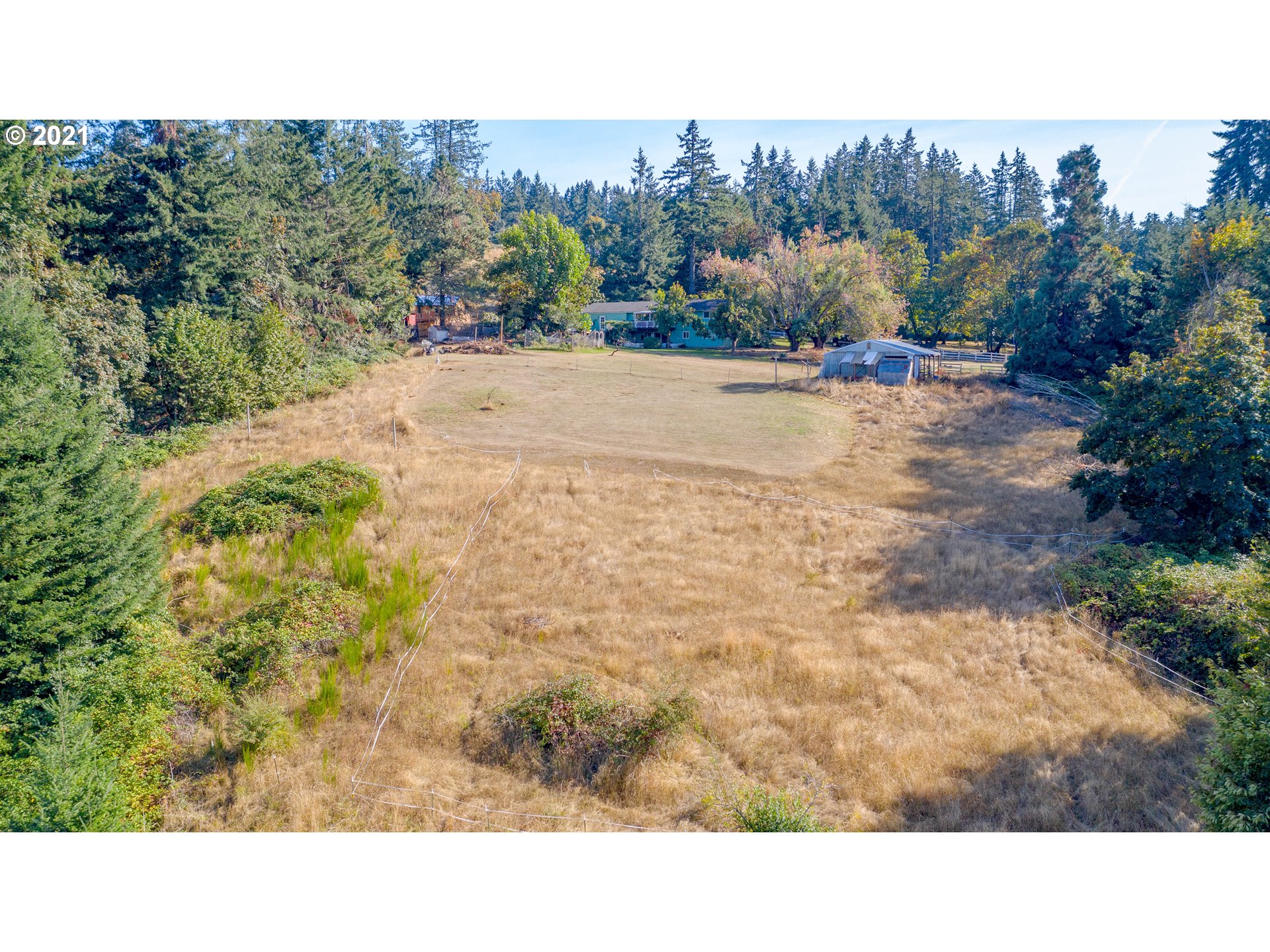5326 Forest Ridge Road Northeast Silverton, OR 97381 - Photo 9 of 32 Gallery Image 9