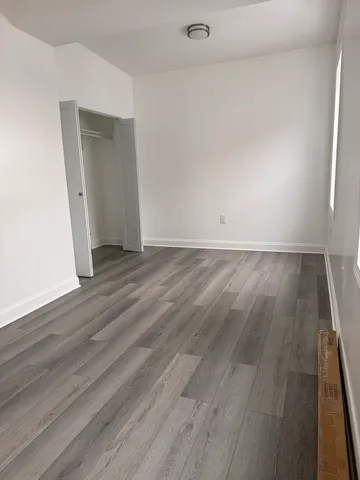 $2,100 | 2101 Gunderson Avenue, Unit 2, Berwyn, IL 60402