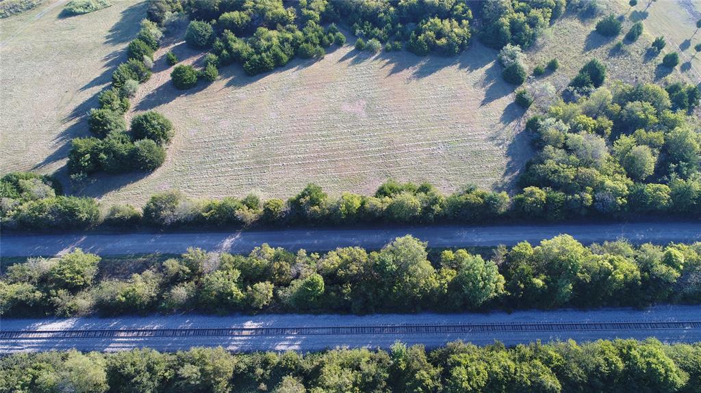 45 South S South Rice, TX 75155 - Photo 12 of 14 a view of a garden with wooden floor