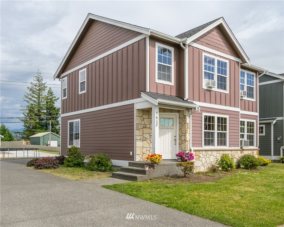 1652 Lexi Loop Lynden, WA 98264 - Photo 1 of 24 Gallery Image 1