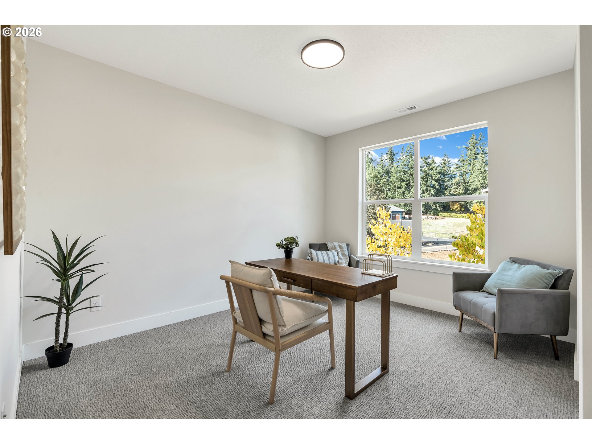 996 East Rork Court Newberg, OR 97132 - Photo 6 of 44