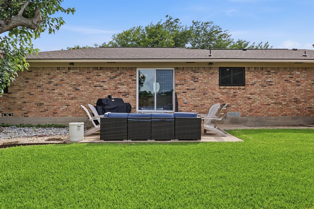 1289 South Waco Street Van Alstyne, TX 75495 - Photo 31 of 39