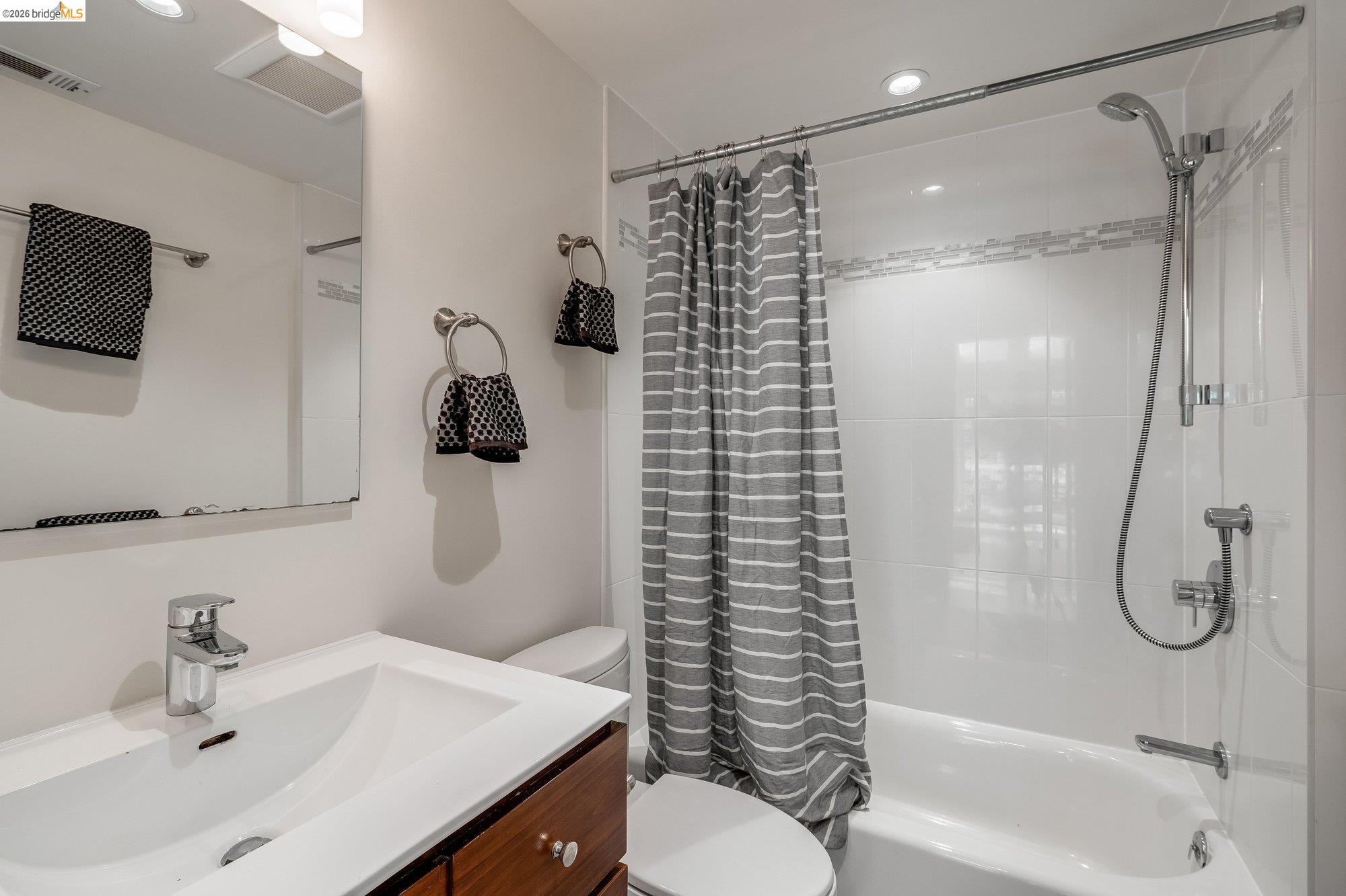 1179 Keith Avenue Berkeley, CA 94708 - Photo 51 of 59