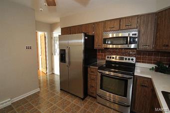8237 MacKenzie Road St. Louis, MO 63123 - Photo 7 of 25 Gallery Image 7
