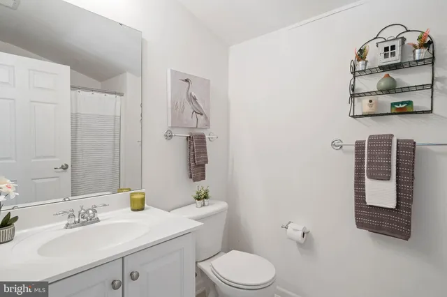 $690,000 | 31823 Skimmer Road, Ocean View, DE 19970