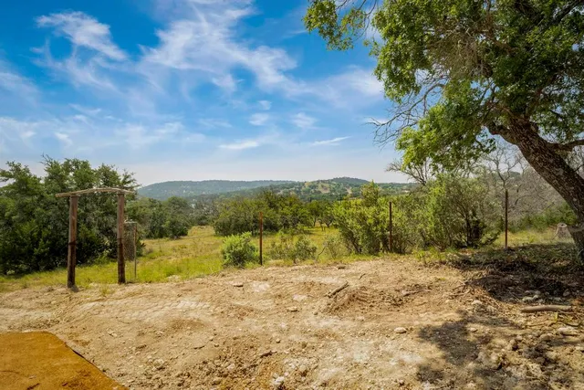 $799,000 | 111 Stoney Hill Rd Center Point, Center Point, TX 78010