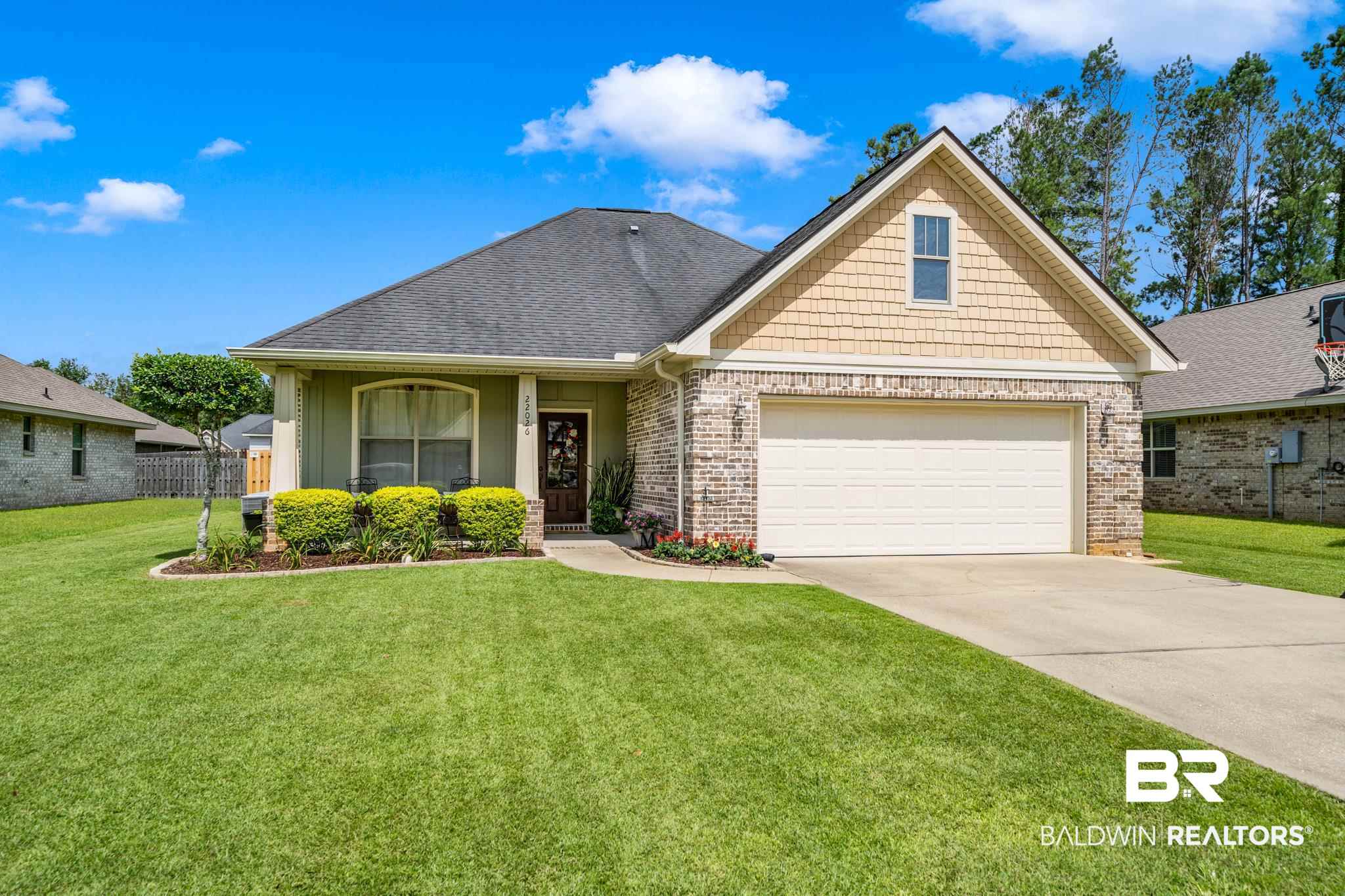 22026 Garland Loop Silverhill, AL 36576 - Photo 2 of 29