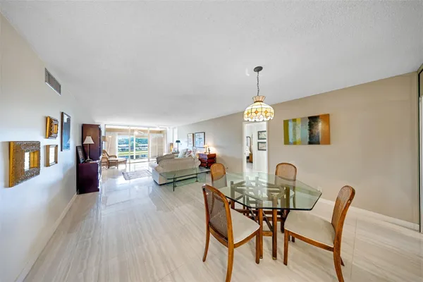 $2,650 | 800 Cypress Grove Drive, Unit 402, Pompano Beach, FL 33069