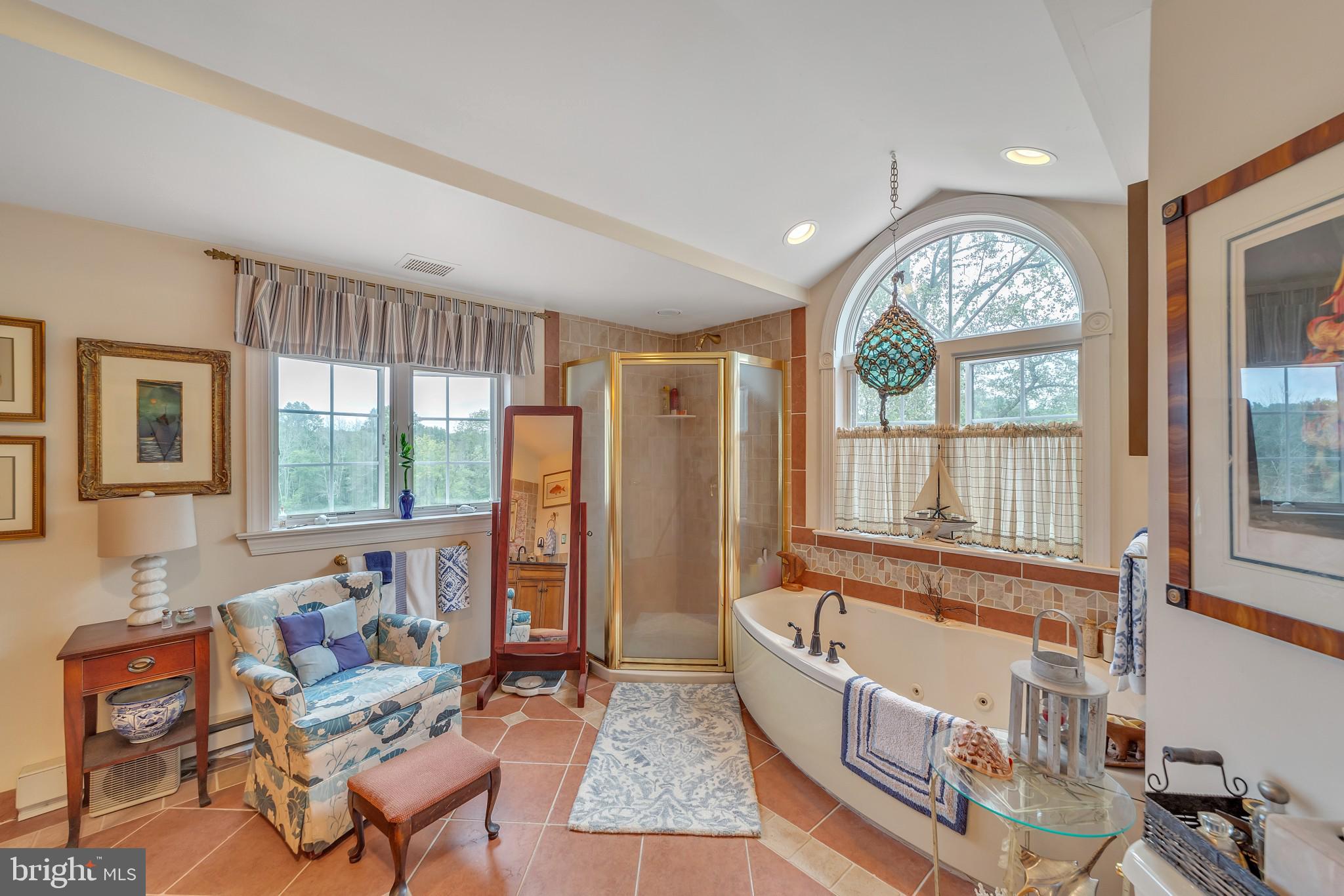 604 Kulp Road Pottstown, PA 19465 - Photo 20 of 35 Master Bathroom