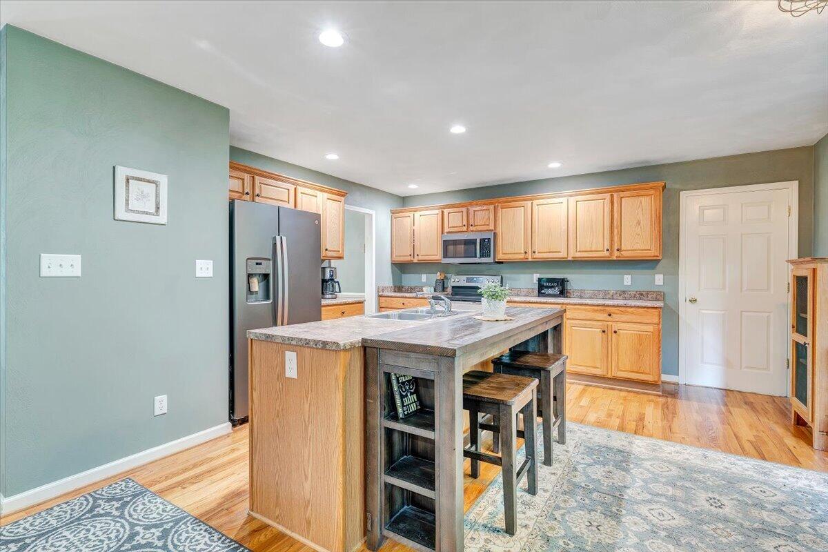 15 Coling Hollow Road Troutville, VA 24175 - Photo 13 of 47 15-MIB06000