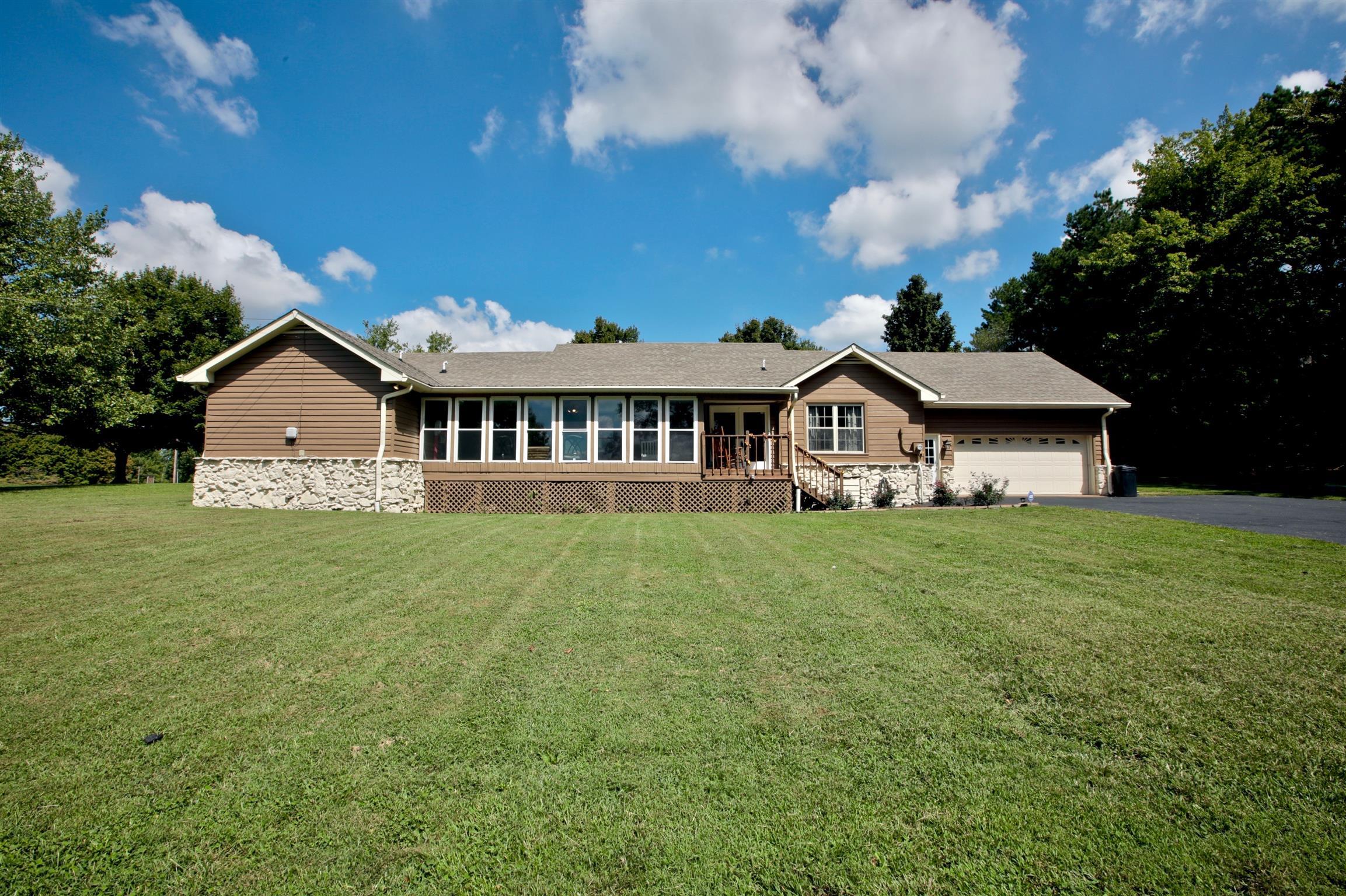2674 New Hall Road Greenbrier, TN 37073 - Photo 5 of 30 a view of house with backyard and garden