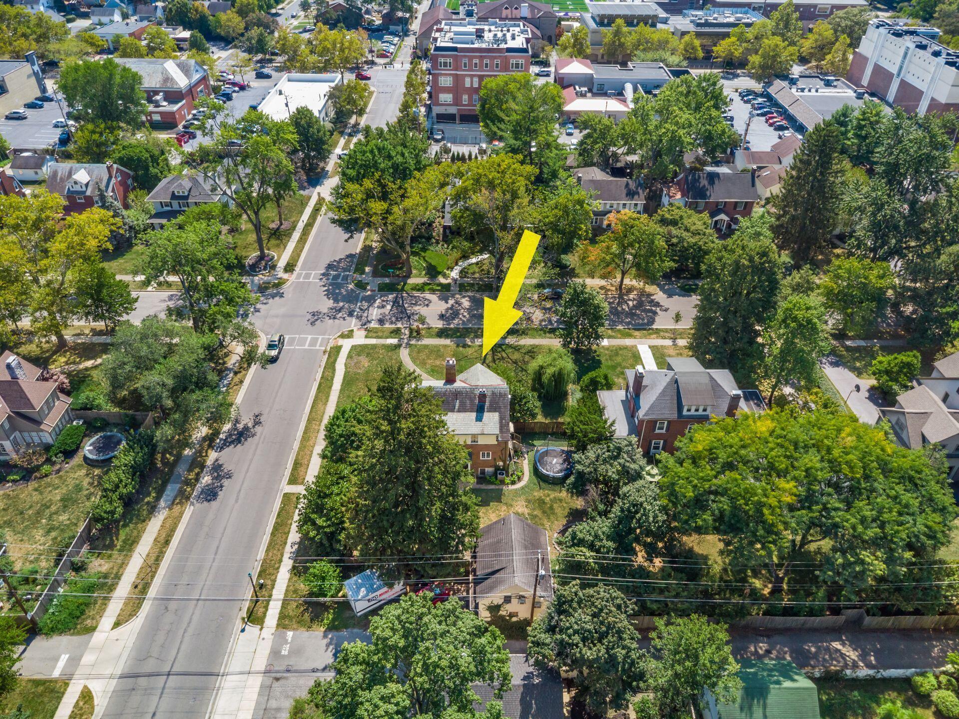 2424 Sherwood Road Bexley, OH 43209 - Photo 79 of 92 Drone