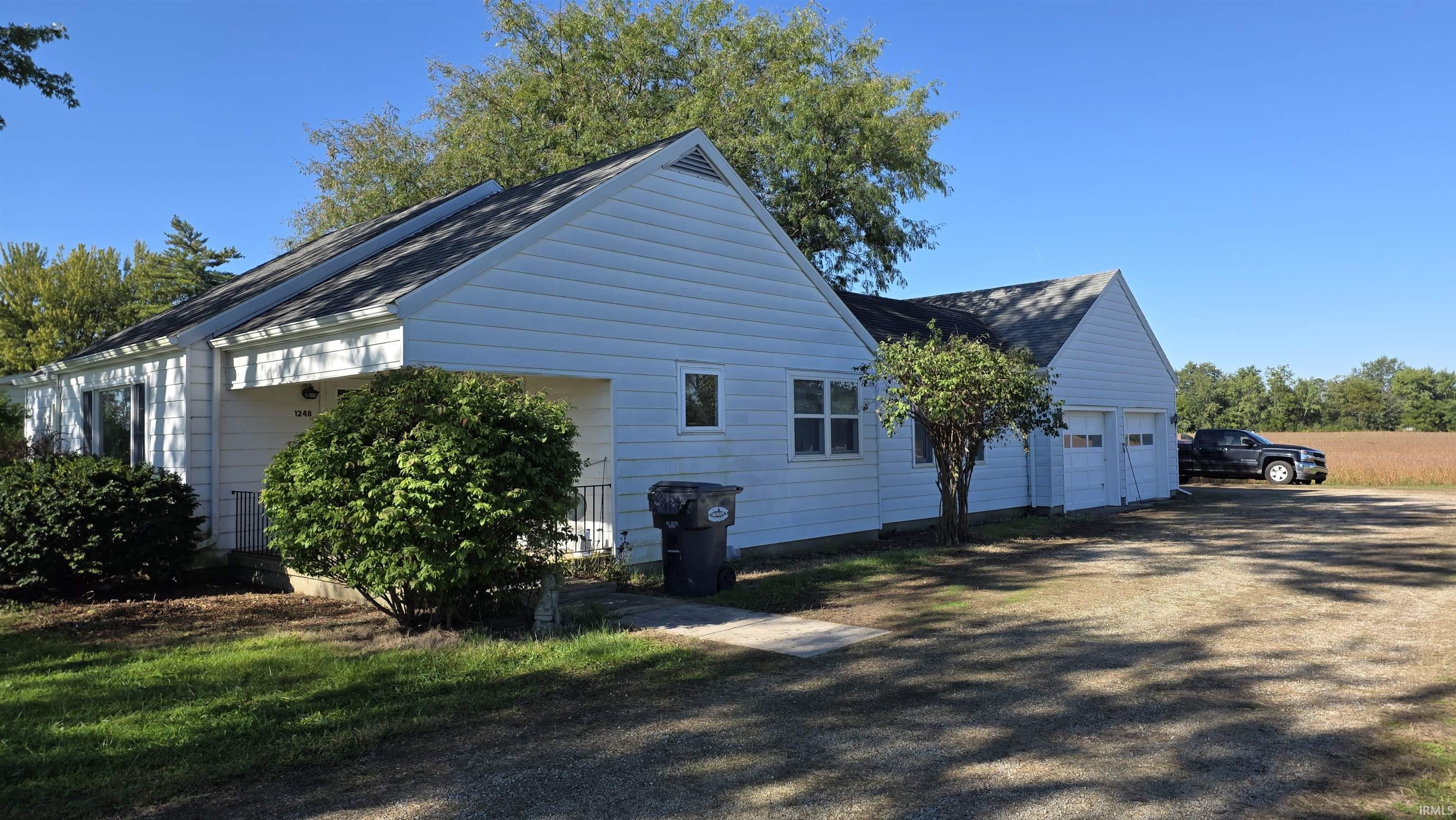 1248 South Main Street Dunkirk, IN 47336 - Photo 2 of 33 Gallery Image 2