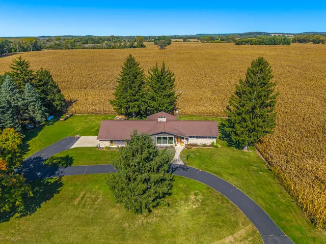 $499,900 | W296 County Rd CW, Ixonia, WI 53036