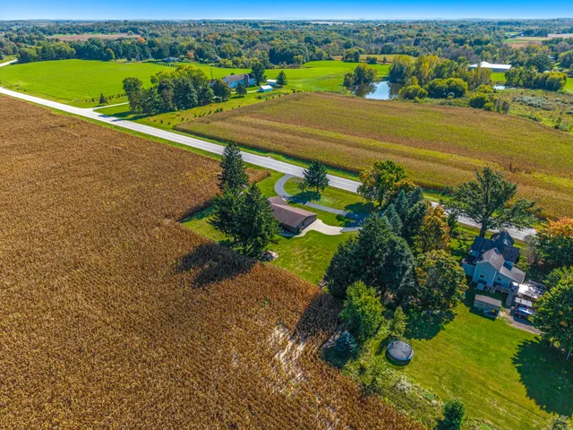 $499,900 | W296 County Rd CW, Ixonia, WI 53036