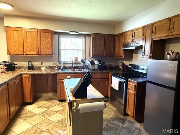 $153,000 | 505 Skyview Drive, Ellington, MO 63638