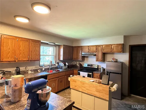 $153,000 | 505 Skyview Drive, Ellington, MO 63638