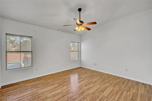 $255,000 | 322 Sunward Drive, Unit 322, Henderson, NV 89014