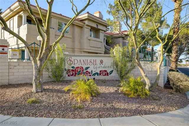 $255,000 | 322 Sunward Drive, Unit 322, Henderson, NV 89014