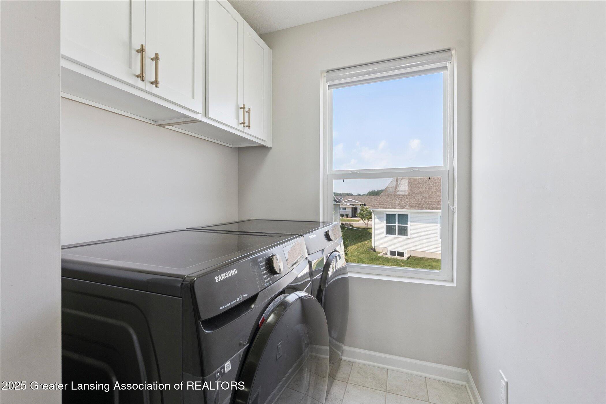3977 Stirrup Street East Lansing, MI 48823 - Photo 15 of 32 30-3977-Stirrup-St-East-Lansing-MI-48823