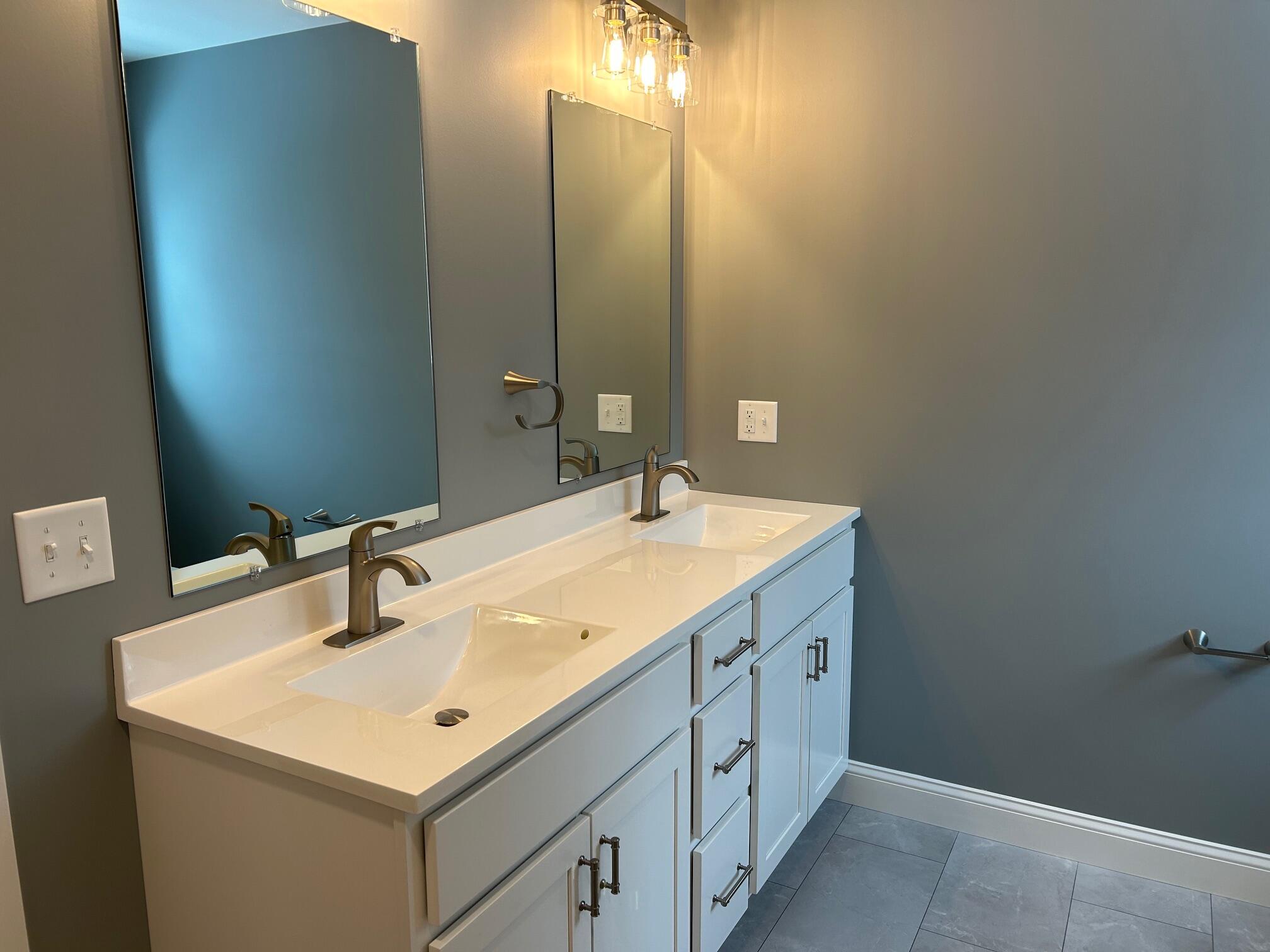 62 Shapleigh Road Lebanon, ME 04027 - Photo 11 of 33 IMG_0335