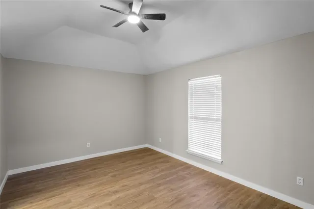 $289,900 | 5711 Congressional Drive, Arlington, TX 76018