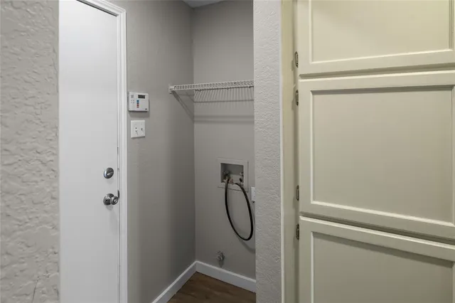 $289,900 | 5711 Congressional Drive, Arlington, TX 76018