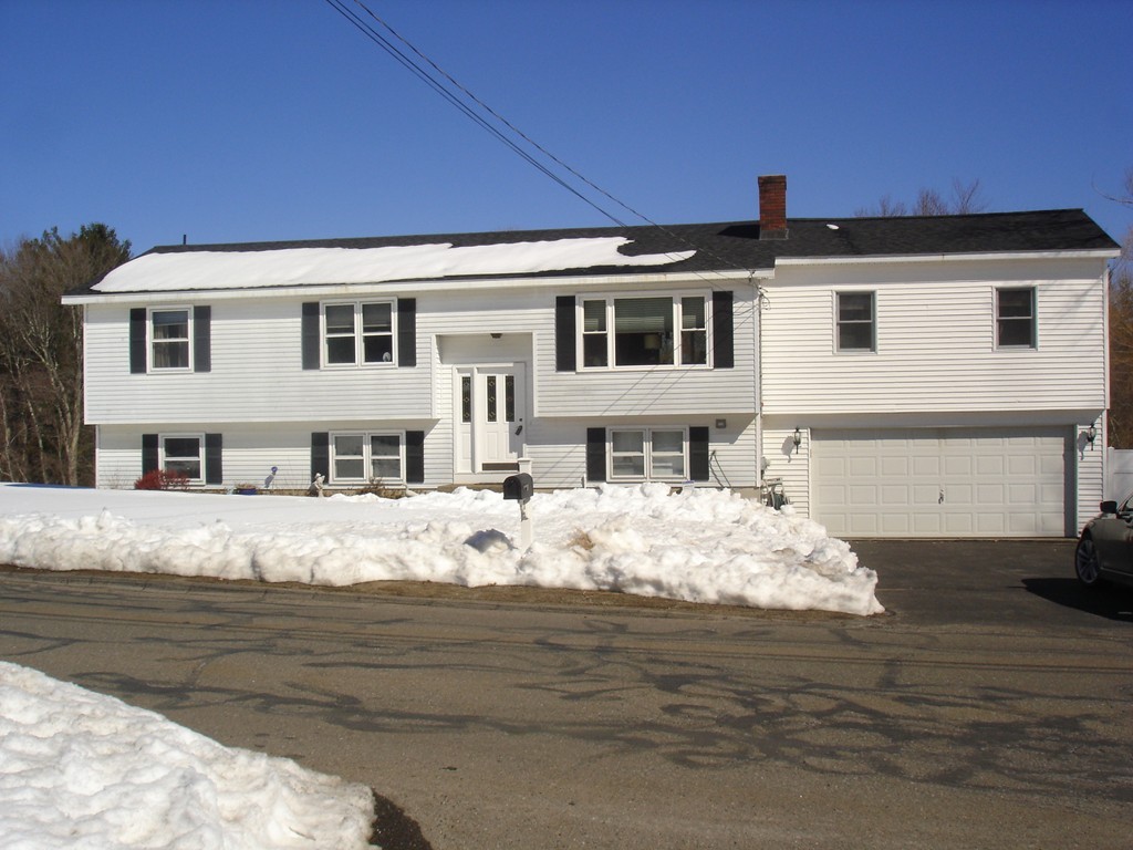 11 Groton-Shirley Road Ayer, MA 01432 - Photo 1 of 25 Gallery Image 1