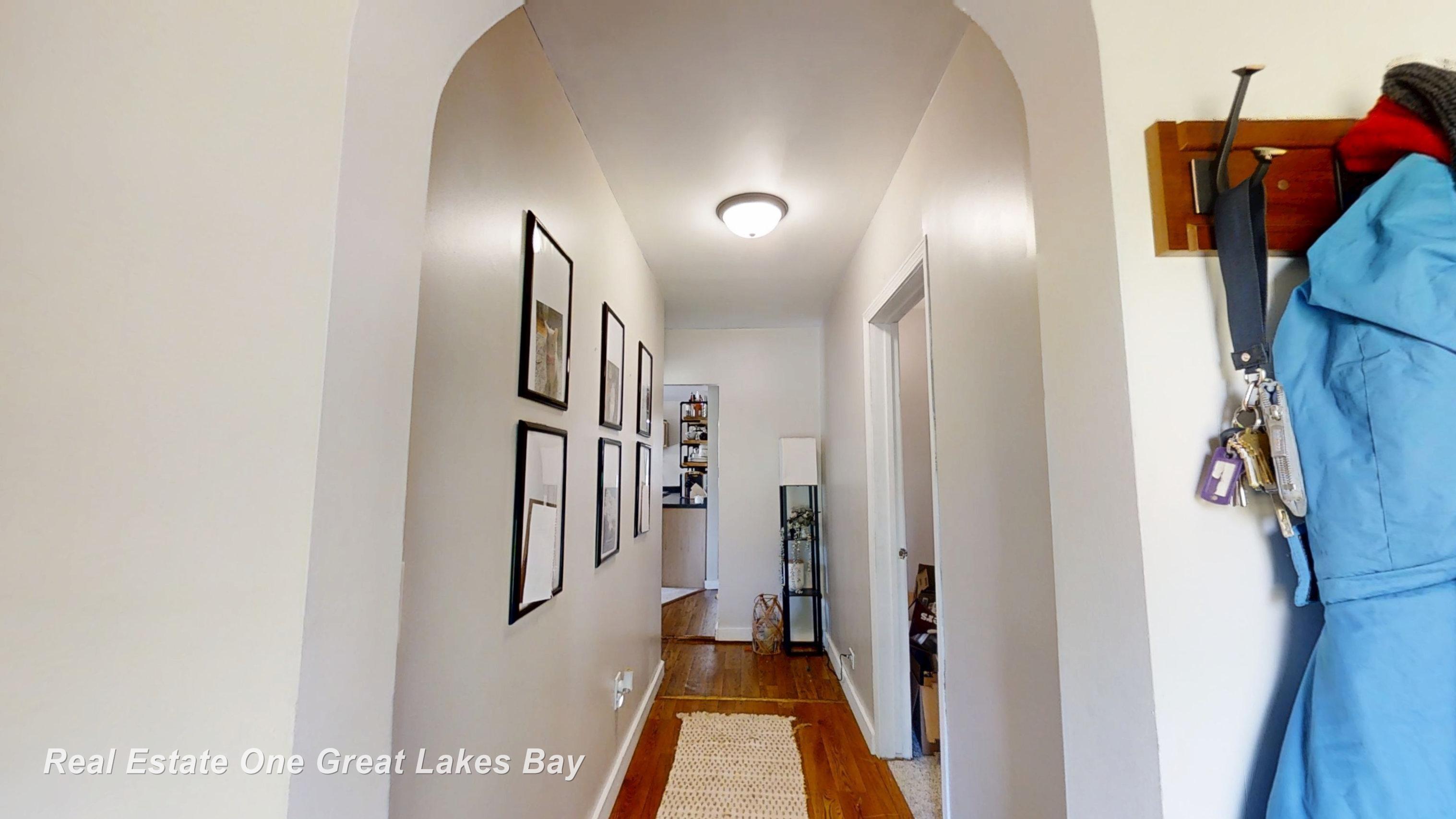 3858 Clutier Road Saginaw, MI 48601 - Photo 4 of 17