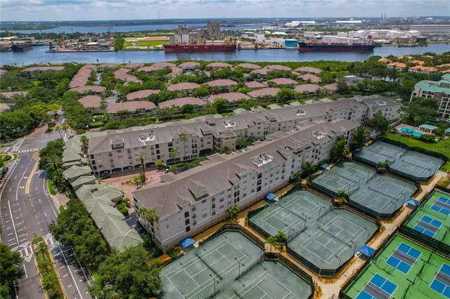 $487,500 | 501 Knights Run Avenue, Unit 1317, Tampa, FL 33602