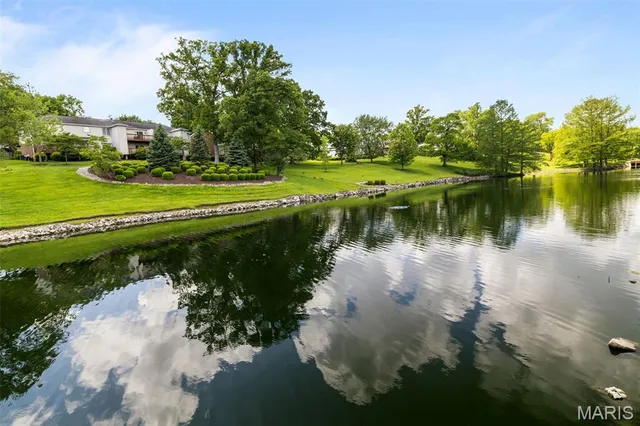 $129,000 | 9106 West Swan Circle, St. Louis, MO 63144