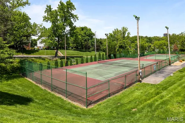 $129,000 | 9106 West Swan Circle, St. Louis, MO 63144