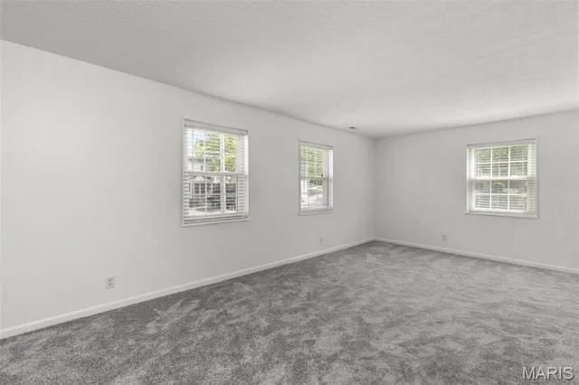 $129,000 | 9106 West Swan Circle, St. Louis, MO 63144