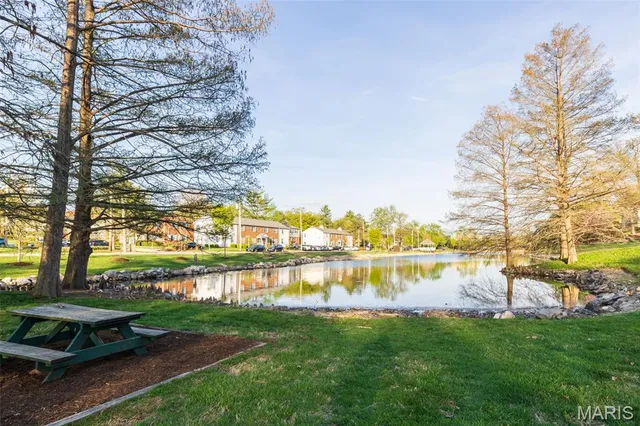 $129,000 | 9106 West Swan Circle, St. Louis, MO 63144