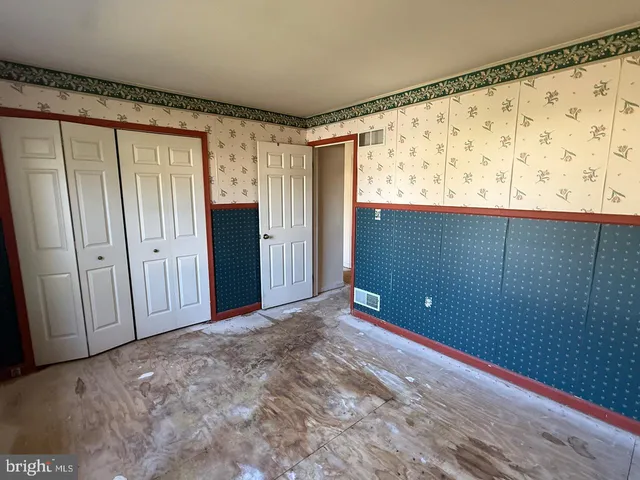 $256,500 | 220 Sycamore Lane, New Holland, PA 17557