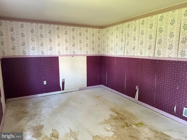 $256,500 | 220 Sycamore Lane, New Holland, PA 17557