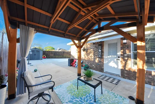 $369,900 | 6115 Pine Lakes Drive, Katy, TX 77493