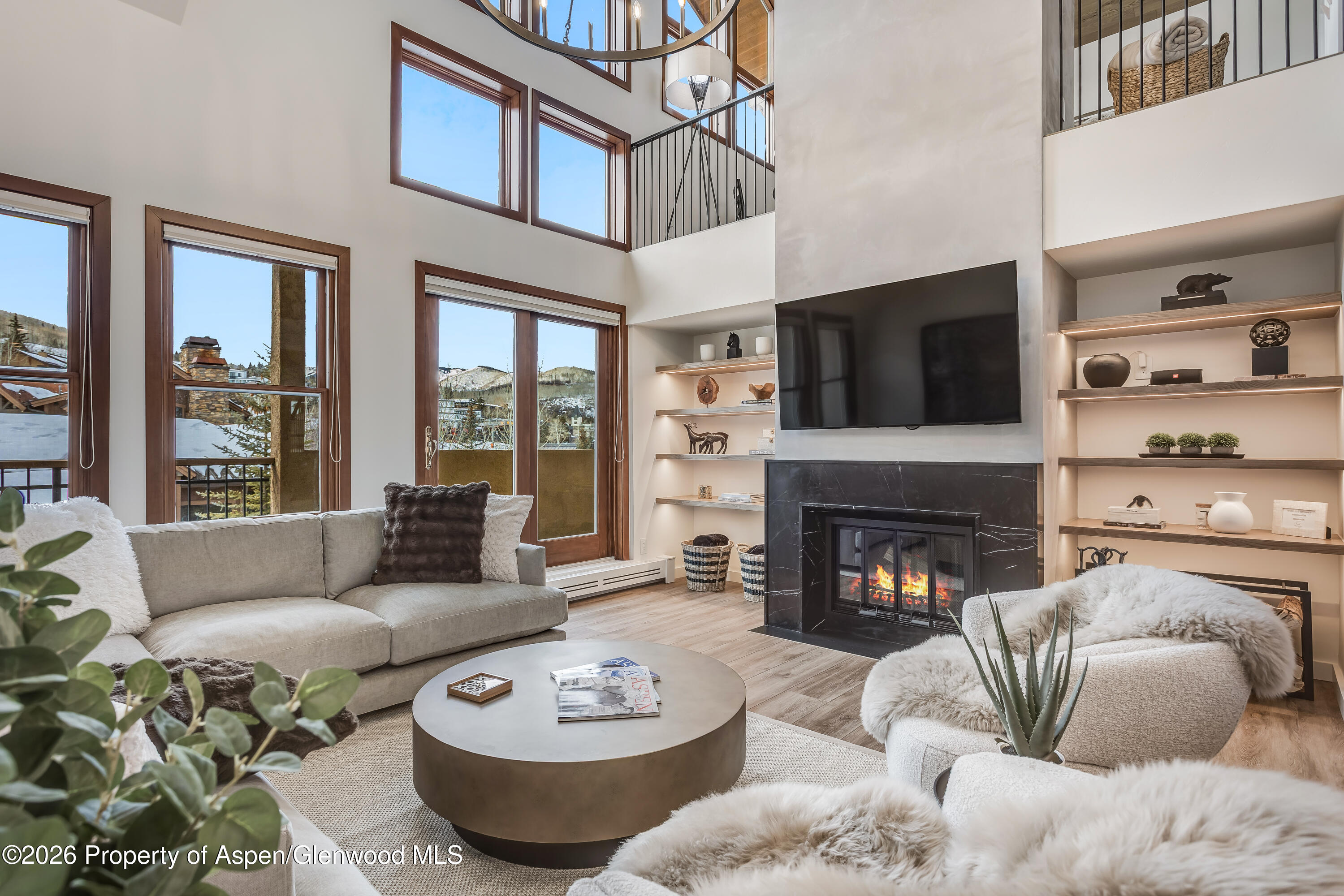 425 Wood Road, Unit 56 Snowmass Village, CO 81615 - Photo 3 of 49 10_425_Wood_Rd_56010