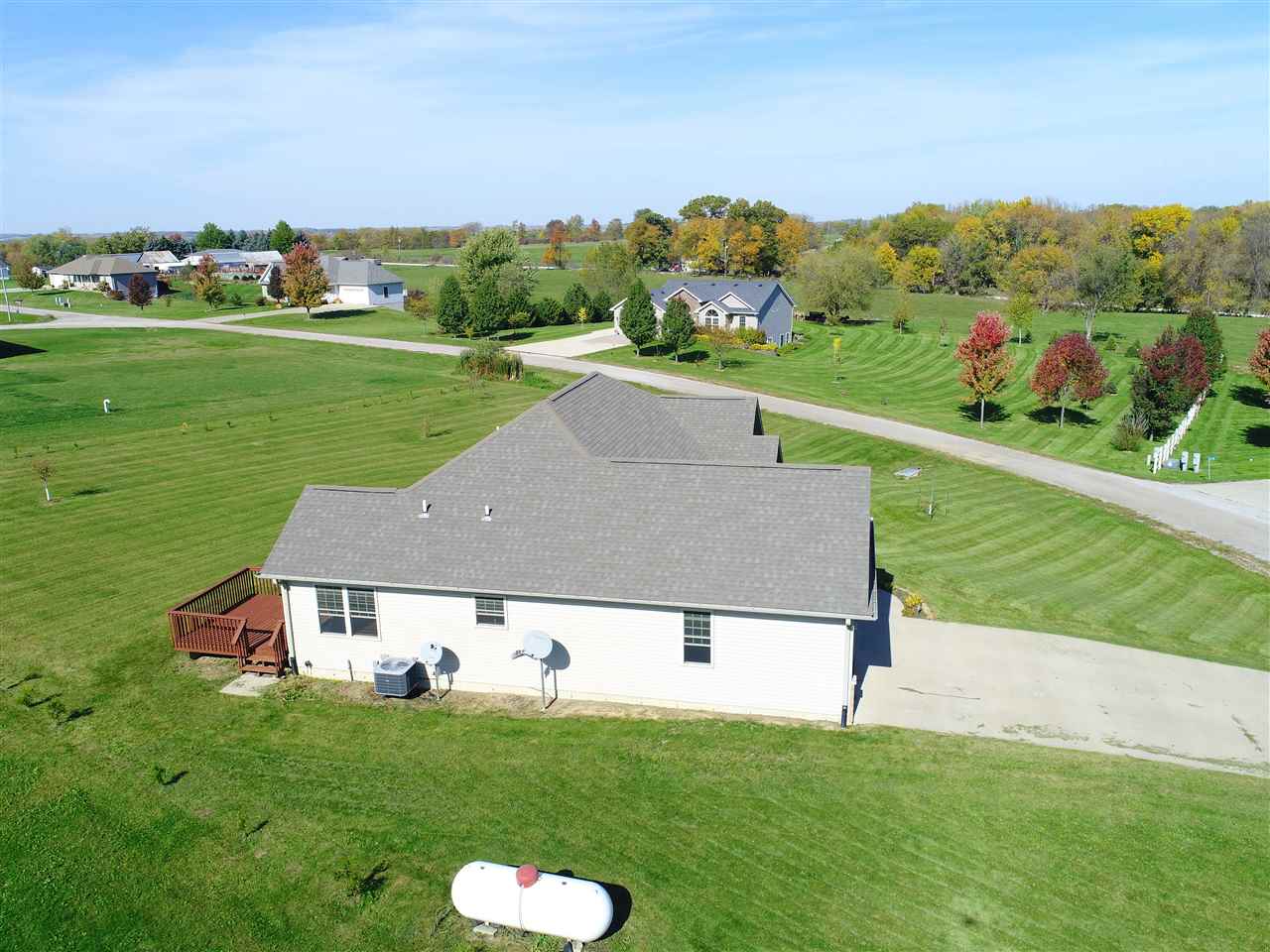 3141 Whispering Ridge Lane Riverside, IA 52327 - Photo 32 of 46 Gallery Image 32