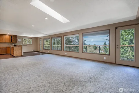 $849,000 | 28611 16th Avenue South, Federal Way, WA 98003